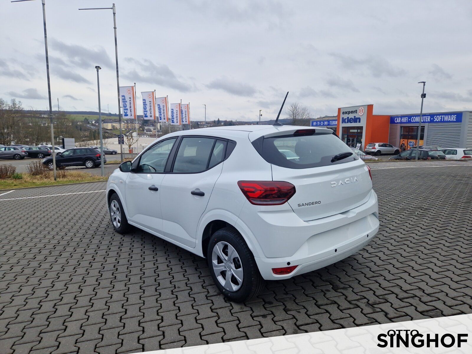 Fahrzeugabbildung Dacia Sandero Essential TCe 90