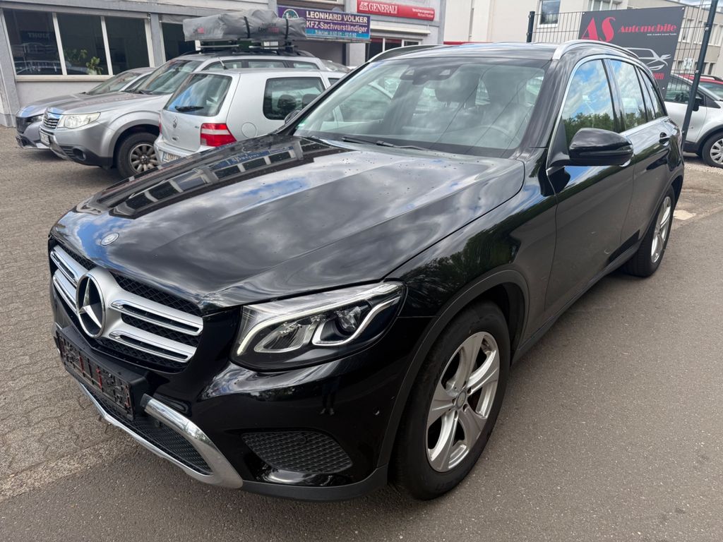 Image of Mercedes-Benz GLC 250