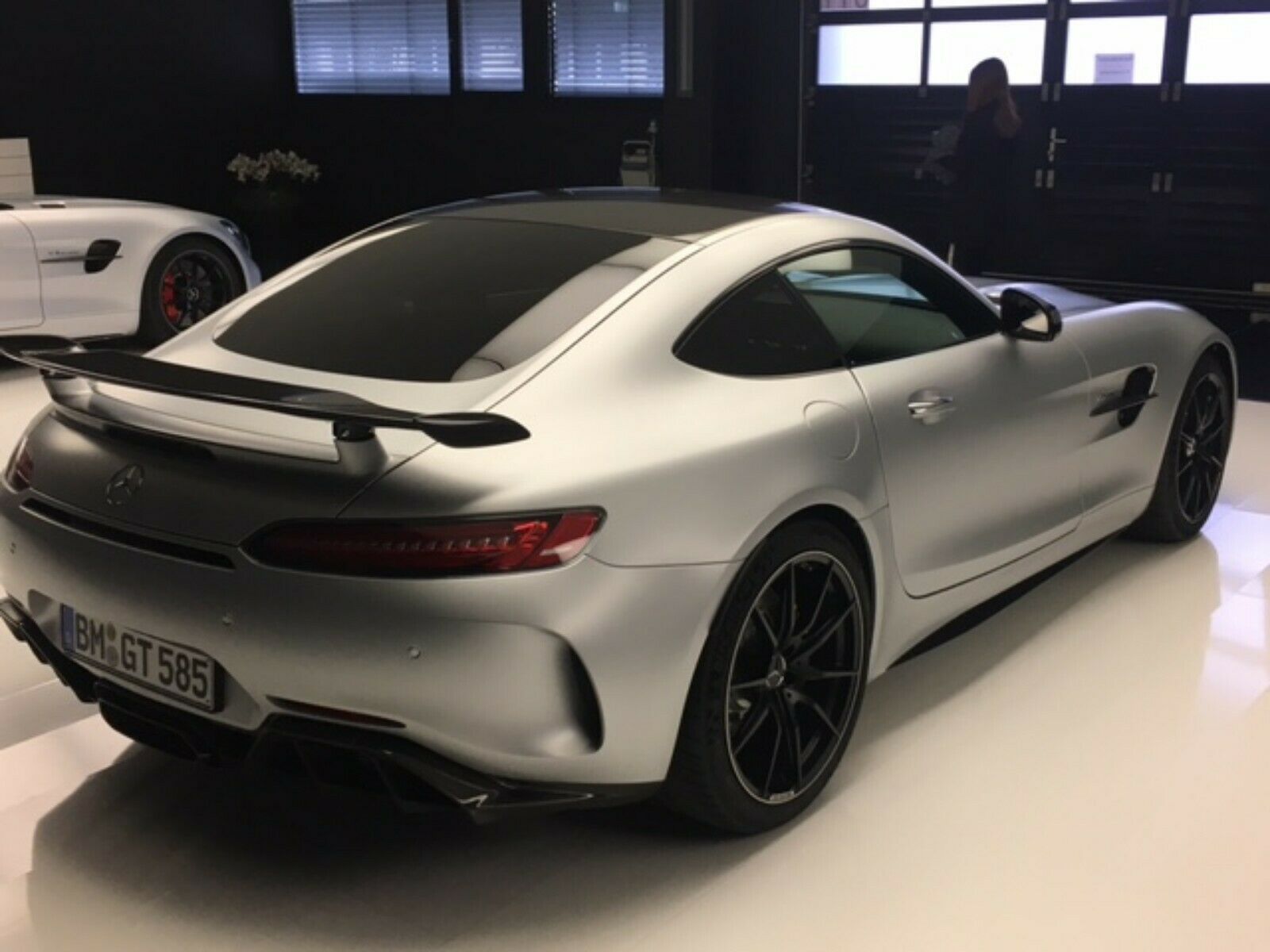 MERCEDES-BENZ AMG GT R 4.0 V8 R DCT