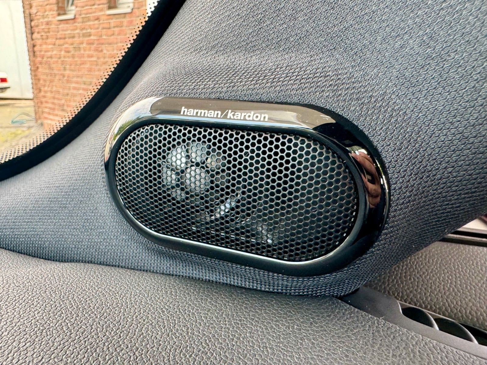 Fahrzeugabbildung MINI Cooper Autom. Navi/Panorama/LED/Sportsitze/1.Hd