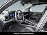 Porsche Macan Turbo Burmester Rückfahrkamera LED-Matrix - Porsche Macan mit Elektro-Antrieb: Head-Up Display