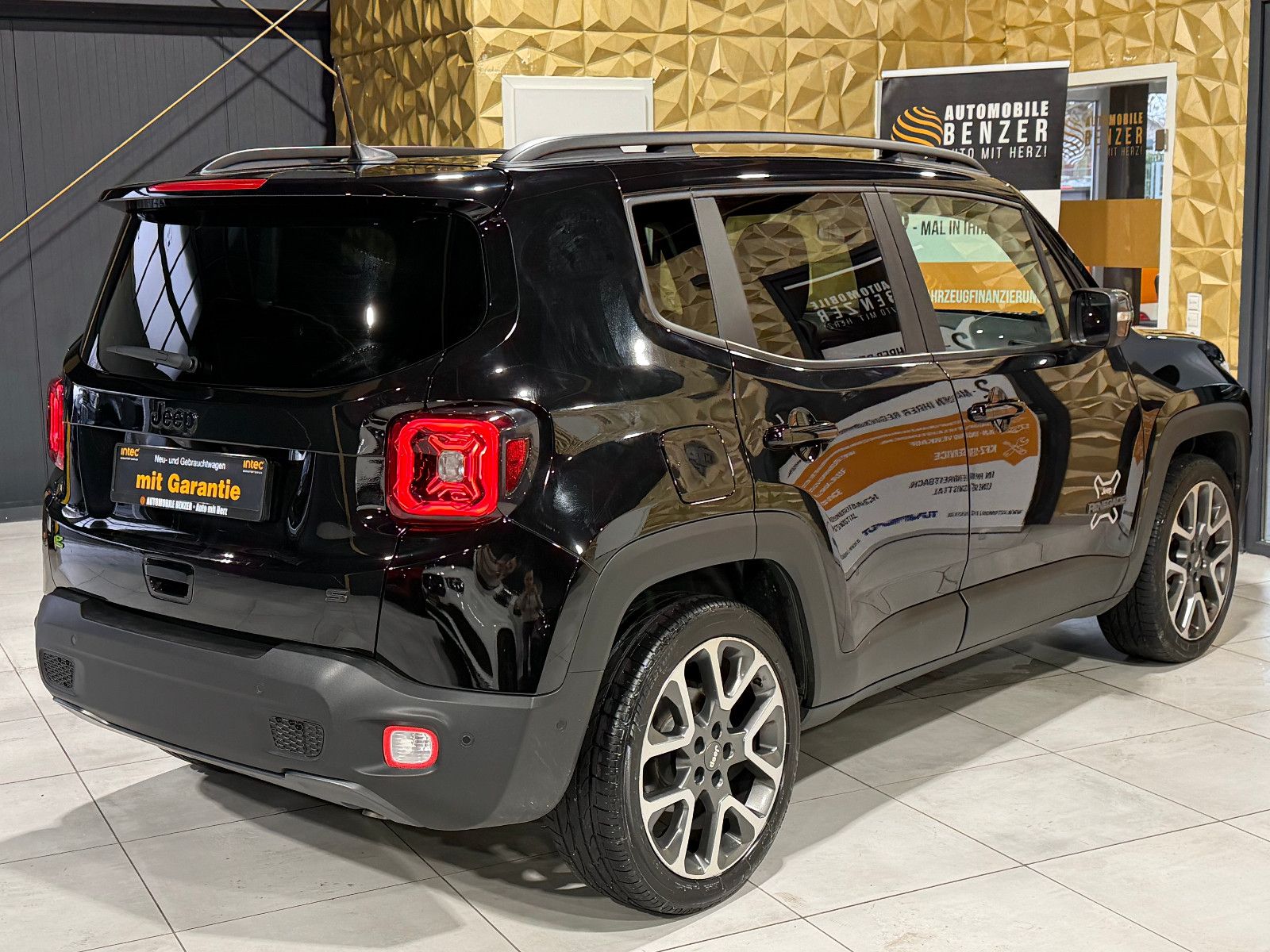 Fahrzeugabbildung Jeep Renegade Longitude Mild-Hybrid FWD/PANO/NAVI/KAM