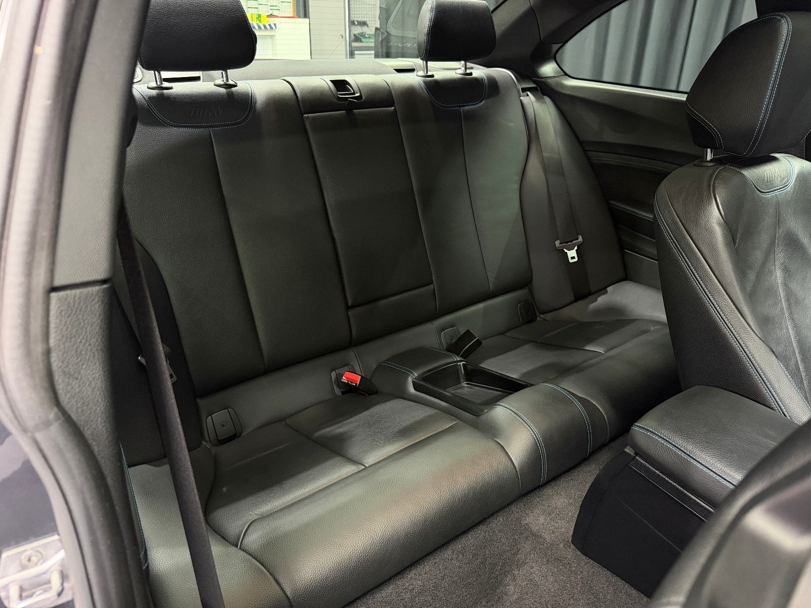Fahrzeugabbildung BMW M2 Coupe DKG|H&K|KW|HJS|RF-KAMERA|PANO