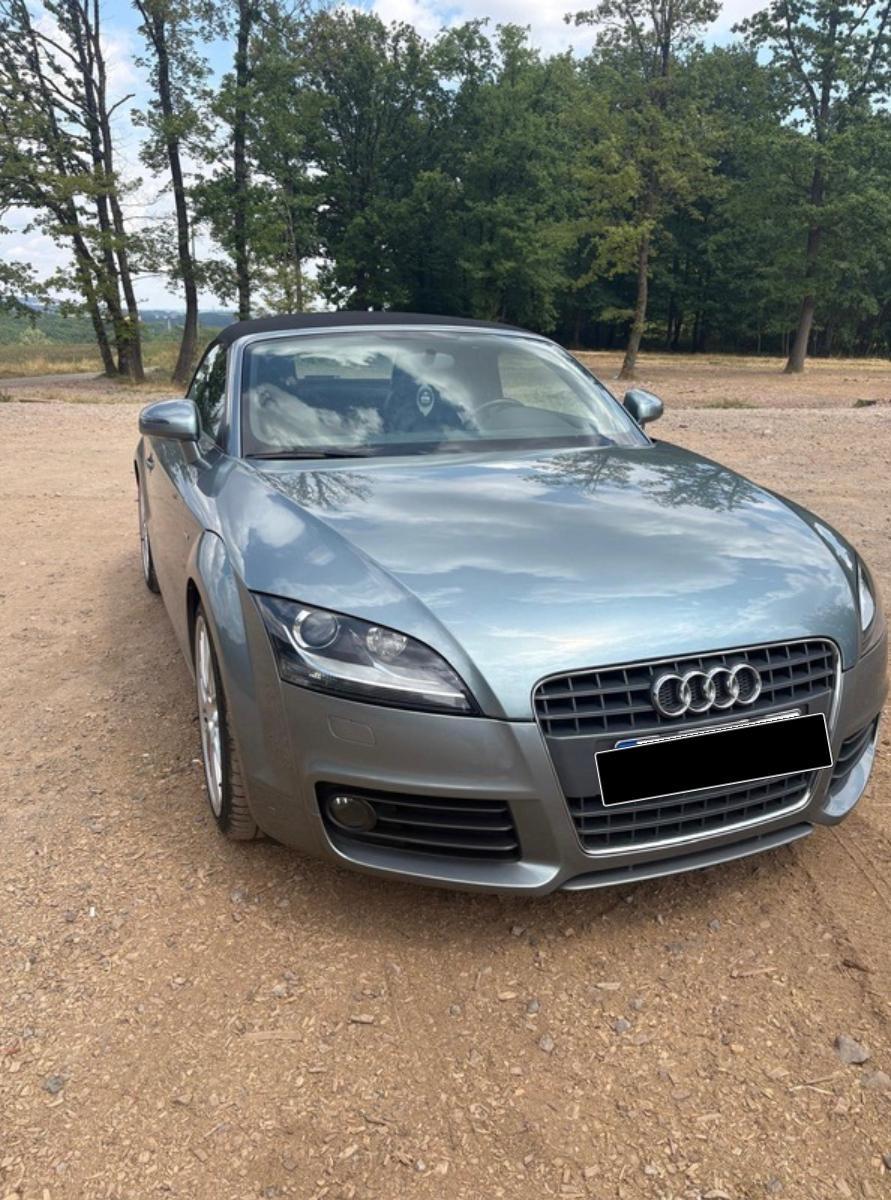 Audi TT Roadster 2.0 TFSI S tronic -