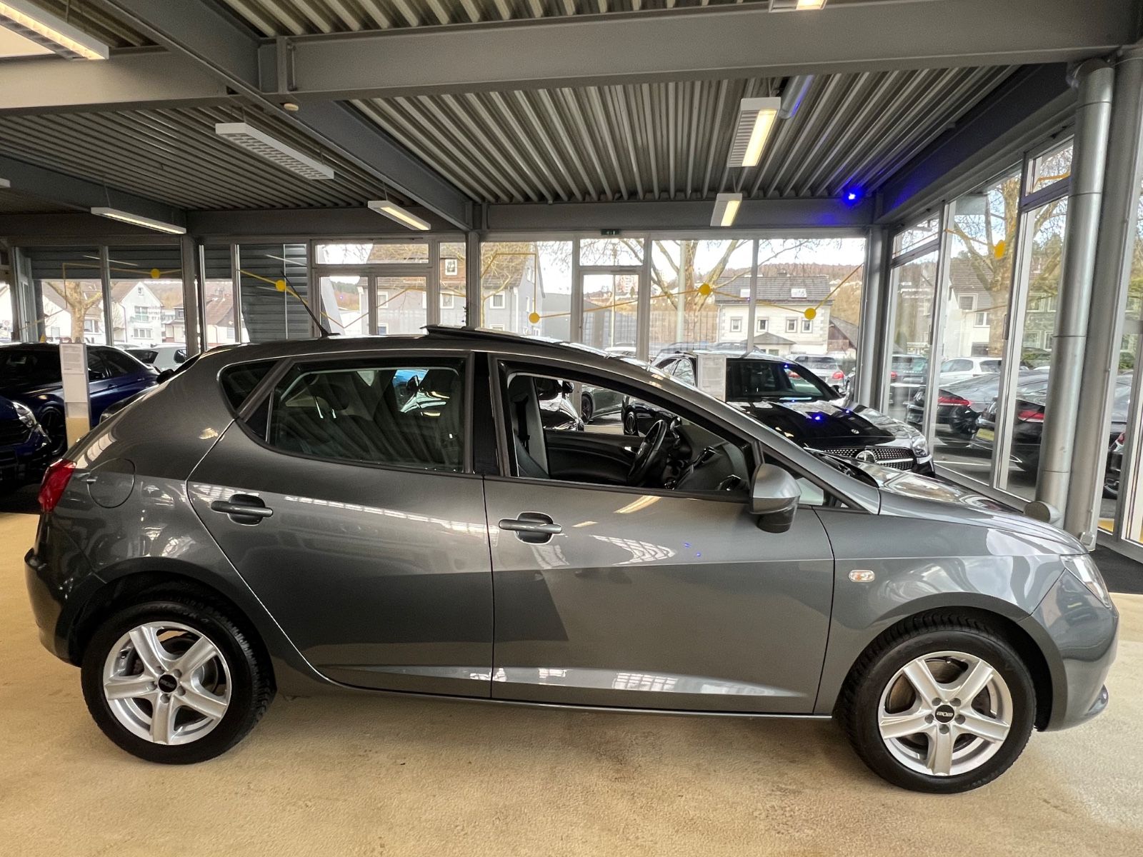 Fahrzeugabbildung SEAT Ibiza Style 1.4 TDI*NAVI*ALCANTARA*PANORAMADACH*