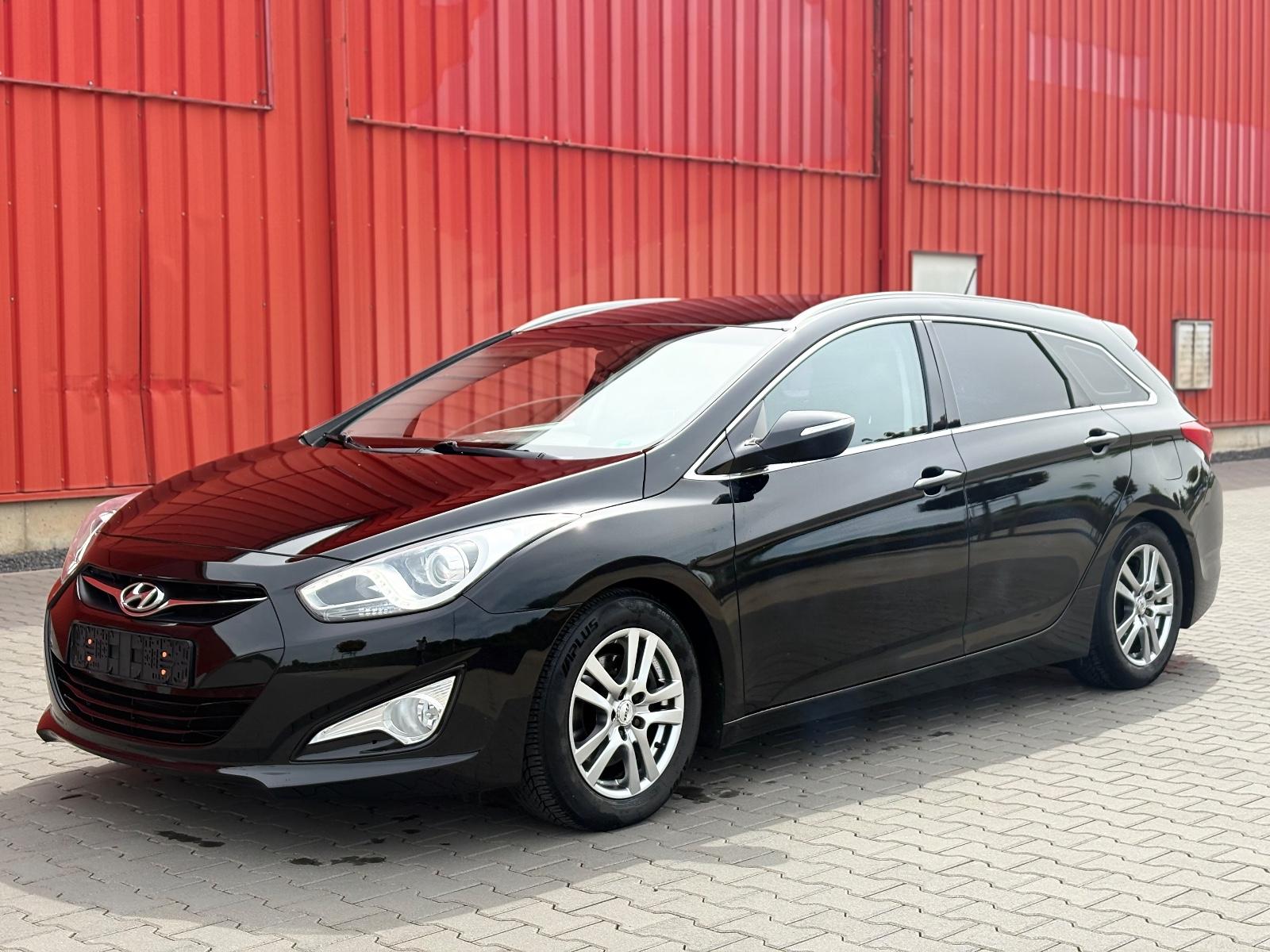 Hyundai i40 cw FIFA World Cup Edition LED Klima PDC EU5