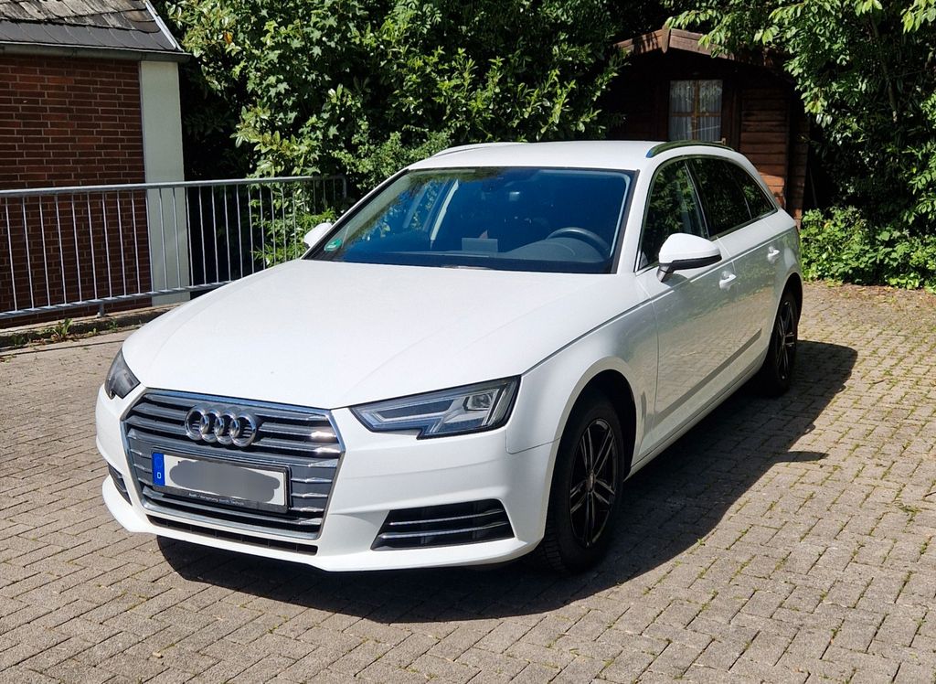 Image of Audi A4