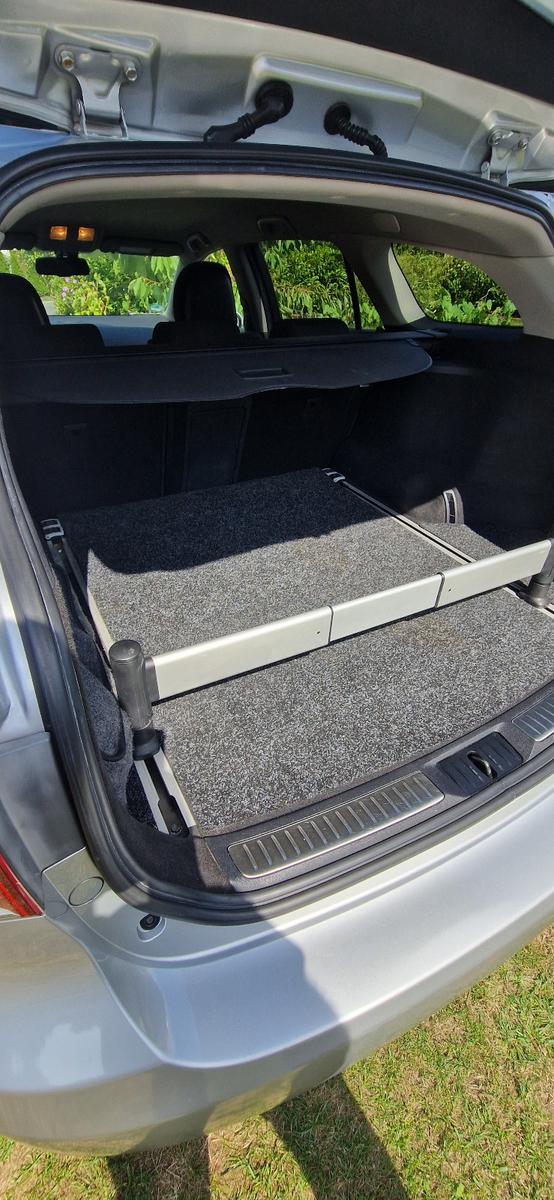 Toyota Avensis 2009 — photo 11