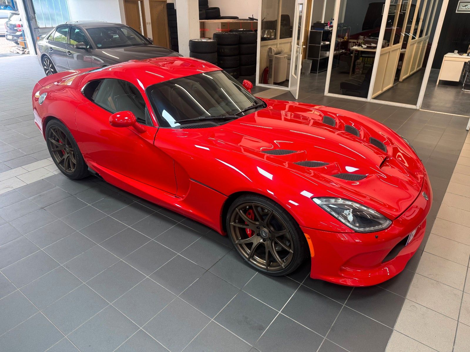 Dodge Viper SRT 8.4 V10