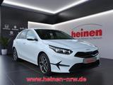Kia cee'd 1.5 T-GDI Platinum Edition LED-Scheinwerfe - Kia mit Benzin-Antrieb: Cee D
