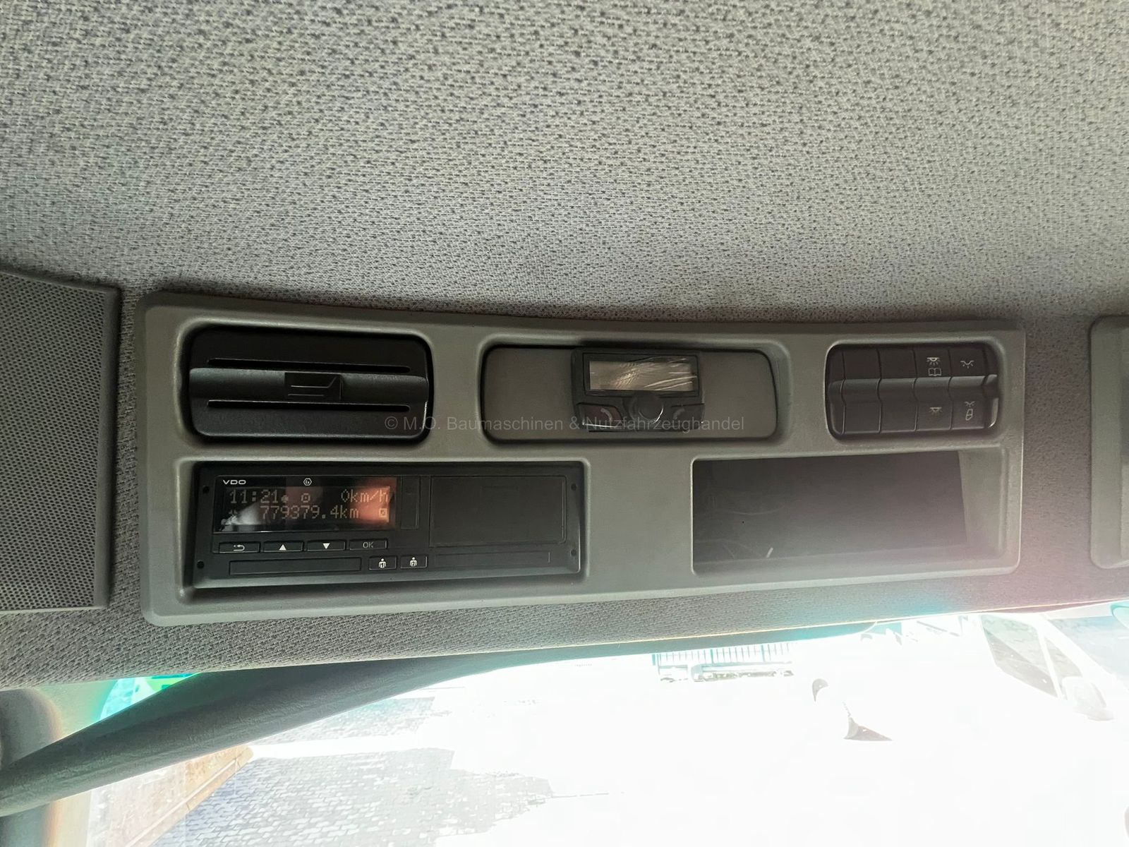 Fahrzeugabbildung Mercedes-Benz Mercedes Benz Actros 1844