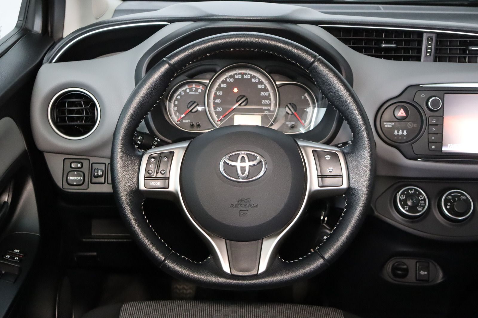 Fahrzeugabbildung Toyota Yaris * RFK * Sitzhzg. * Bluetooth Comfort