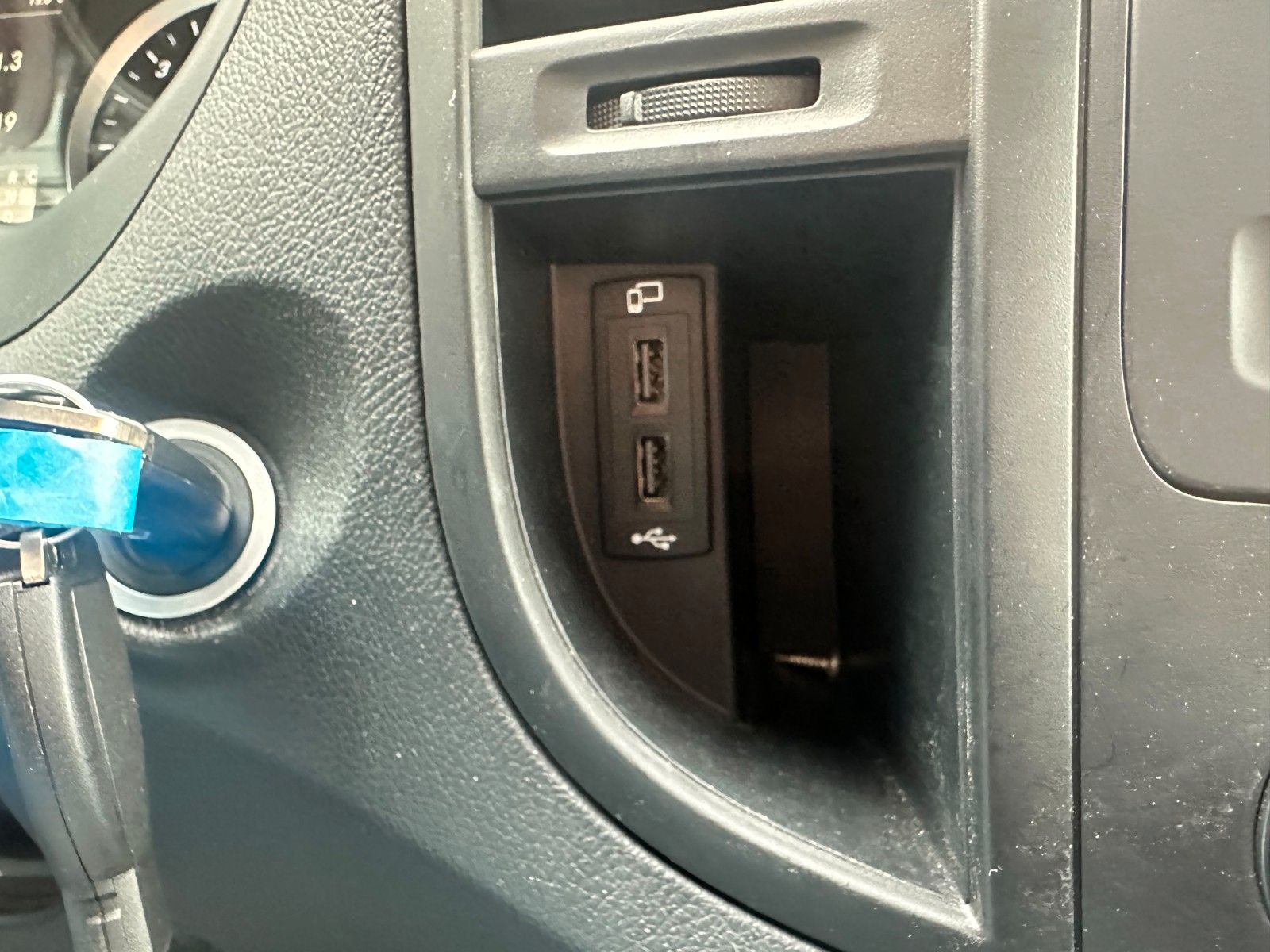 Fahrzeugabbildung Mercedes-Benz Vito 119 CDI Tourer 3200 Klima AHK Tempomat