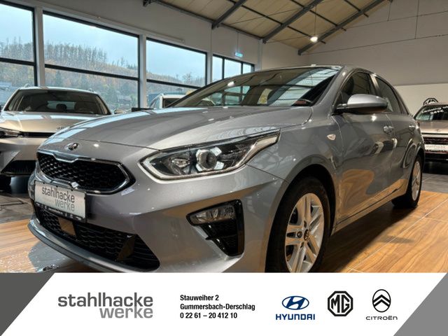 Kia Ceed 1.6 CRDi Vision PDC SHZ KAMERA NAVI ACC