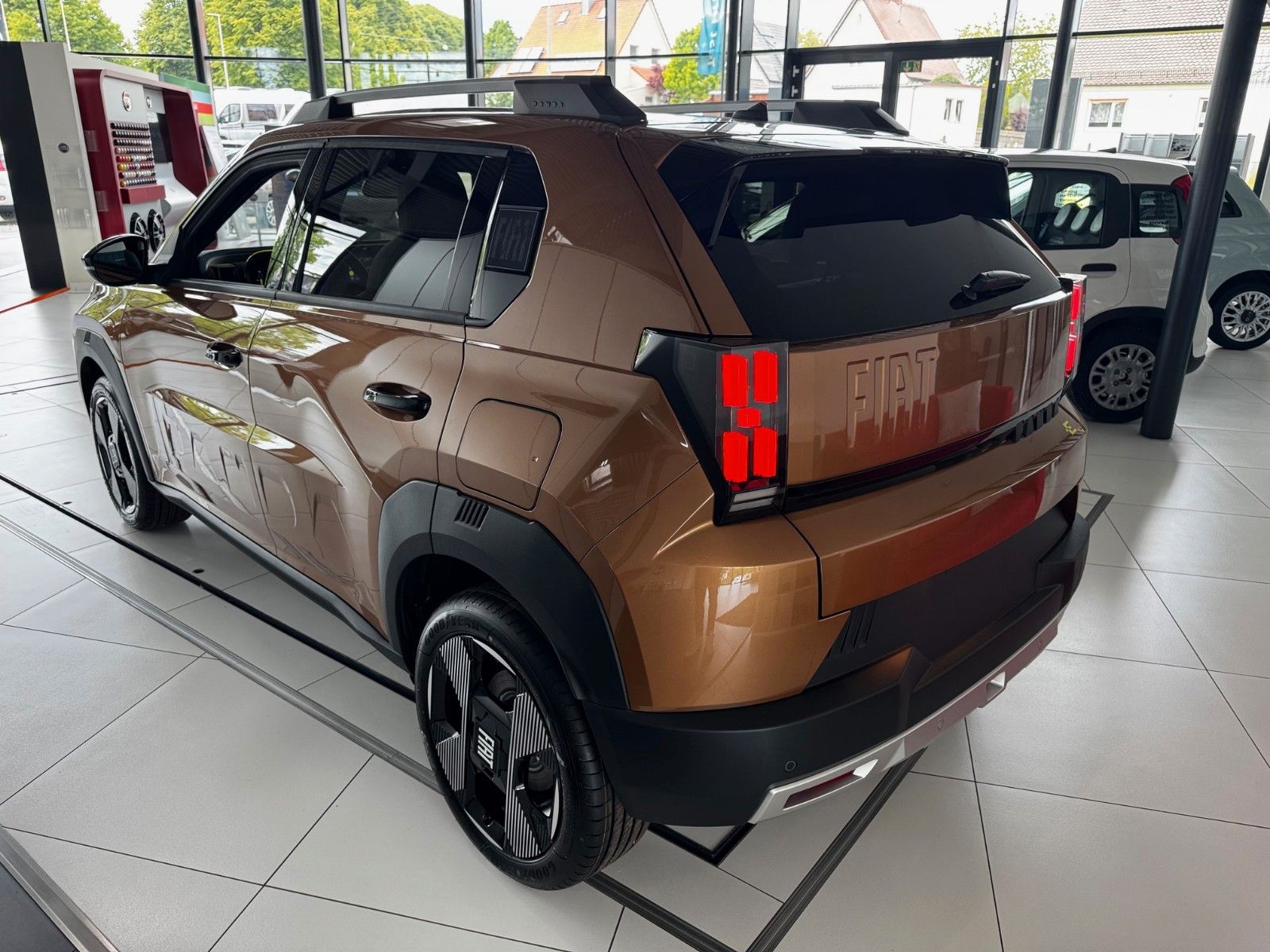 Fahrzeugabbildung Fiat Grande Panda La Prima 44 kWh Navi Sitzheizung