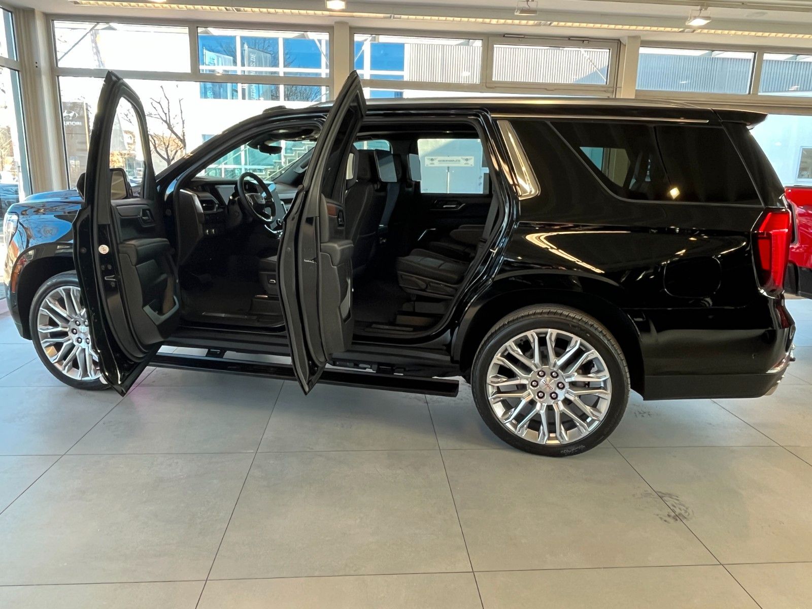 Fahrzeugabbildung GMC Yukon Denali 6.2 V8*Luftfed.*360°*Head-Up