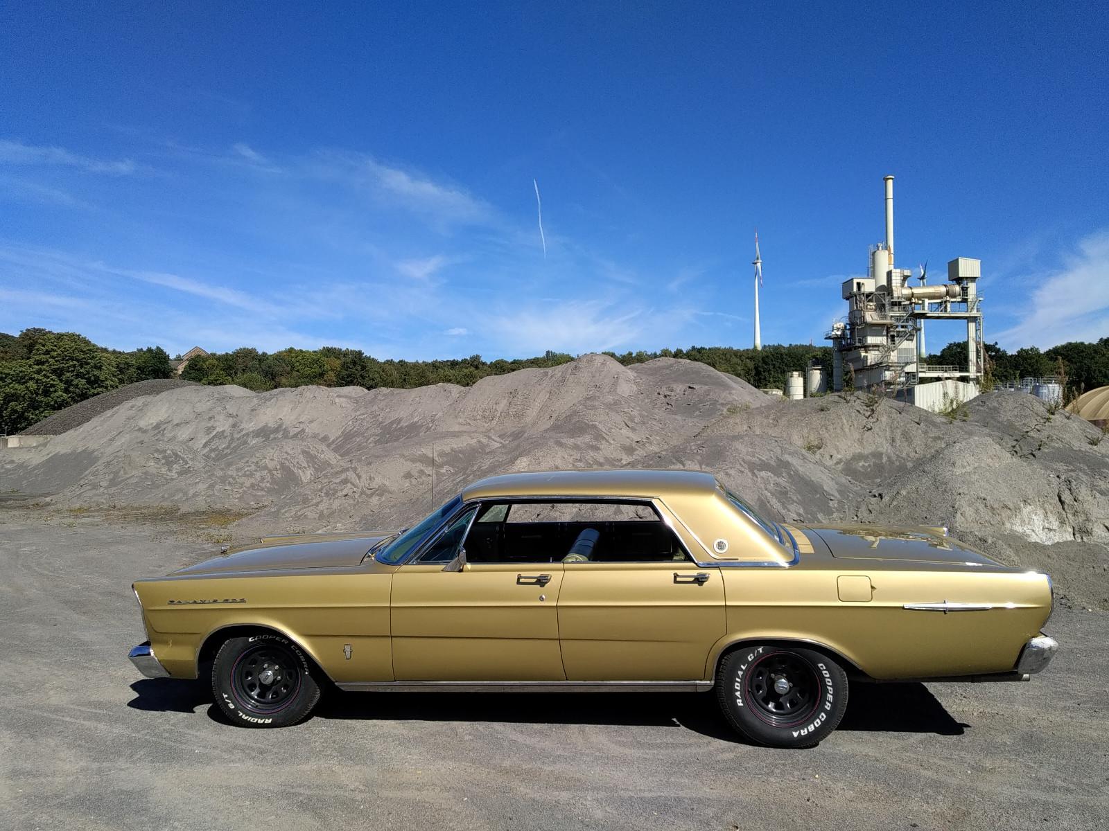 Ford Galaxie 4door Hardtop Coupe