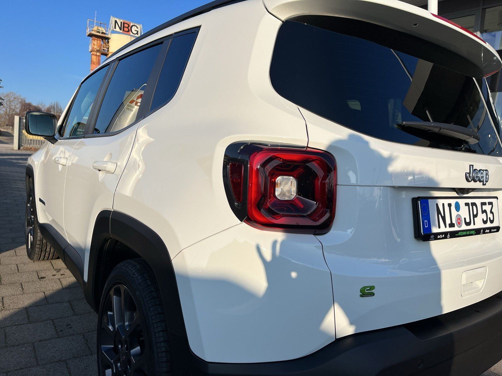 Fahrzeugabbildung Jeep Renegade e-Hybrid MY23-S-Edition 1.5l MHEV 48V