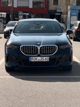 BMW 520i G60 LiveCockpitPro/Adap.LED/M-Paket/Shadow - BMW 520: 520i M Paket