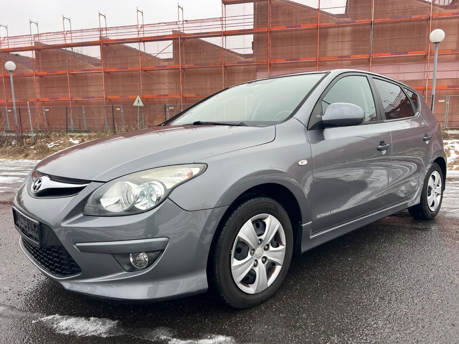 Hyundai i30 1.6 CRDi 66 kW *1.Hand*