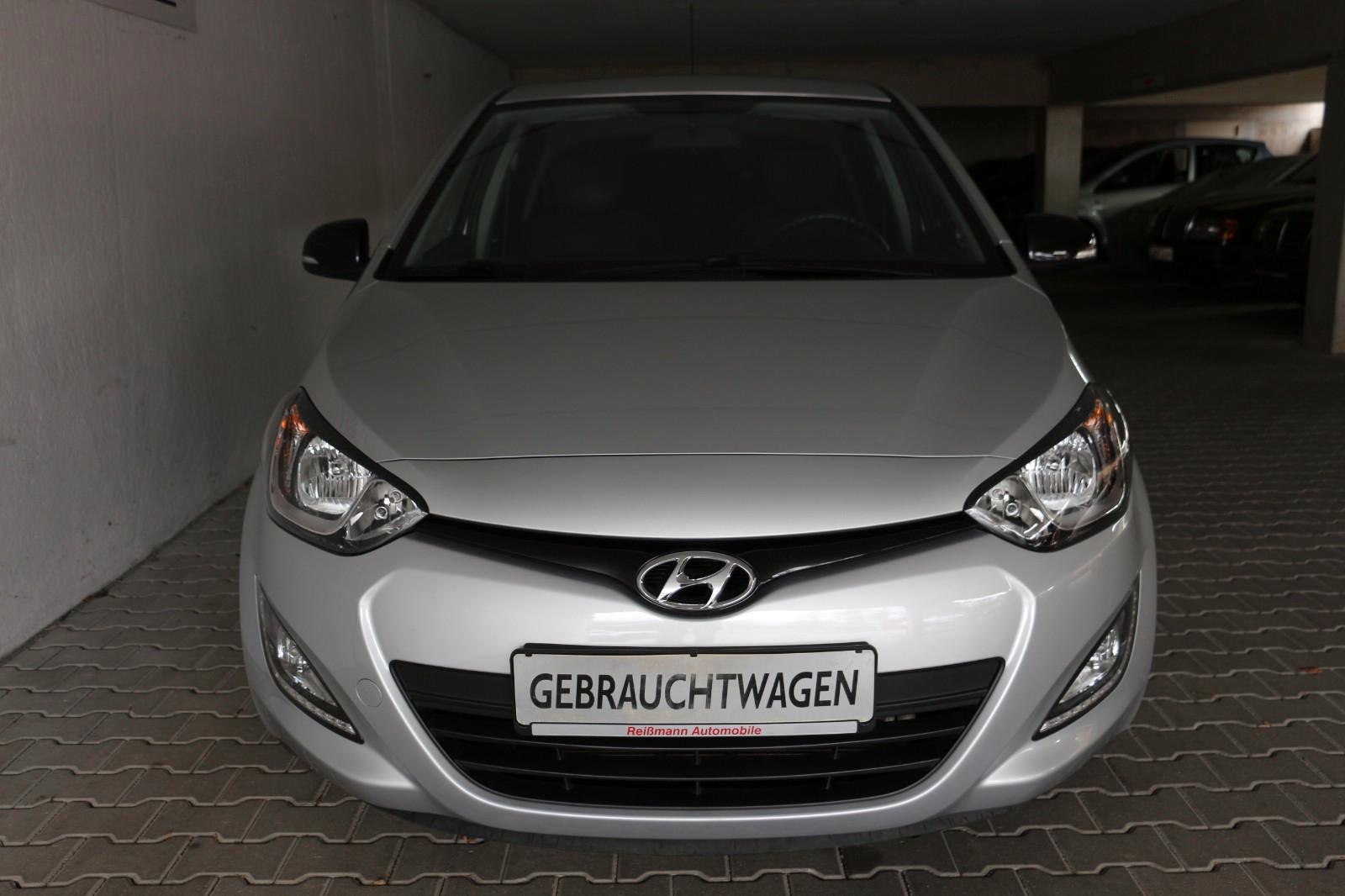 Hyundai i20 FIFA World Cup Edition, Autom., AC, Sitzhzg.