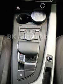 Fahrzeugabbildung Audi A4 30 TDI #LED#Tempomat#Navi#PDC