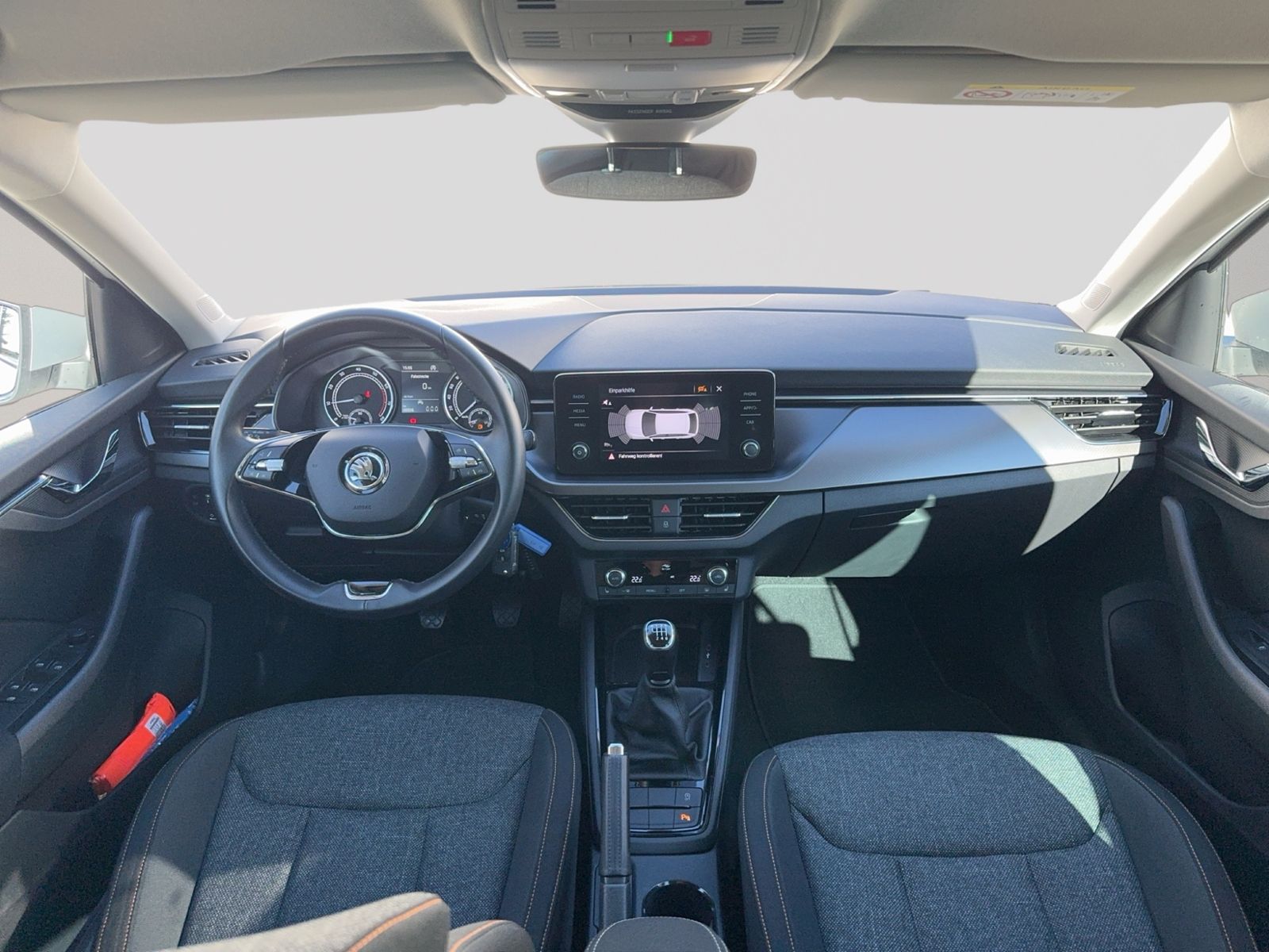 Scala Clever 1.0 TSI, 17" Alu, RearView, AHK Vor