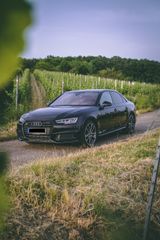 Audi S4 3.0 TFSI tiptronic quattro,Service,bremse neu - Audi S4 mit Benzin-Antrieb: Limousine