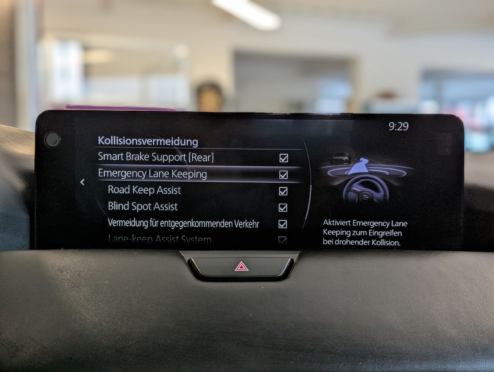 Fahrzeugabbildung Mazda CX-80 3.3L E-SKYACTIV D 254 HOMURA+ 7-Sitze Pano