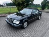 Mercedes-Benz 300 24V CE Cabriolet Sportline W124 Automatik - Mercedes-Benz: W124 Sportline