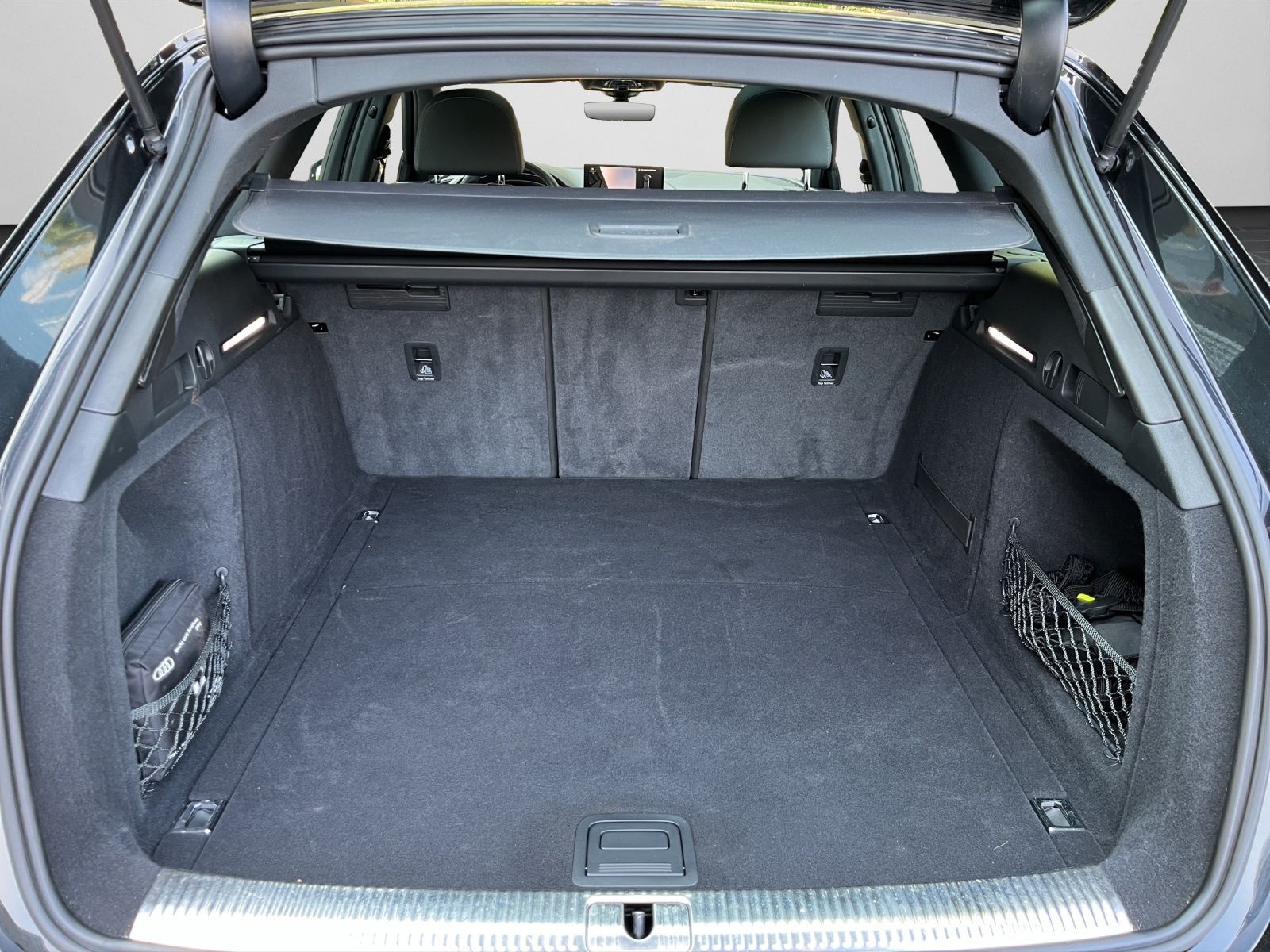 Audi A4 - Bild 16