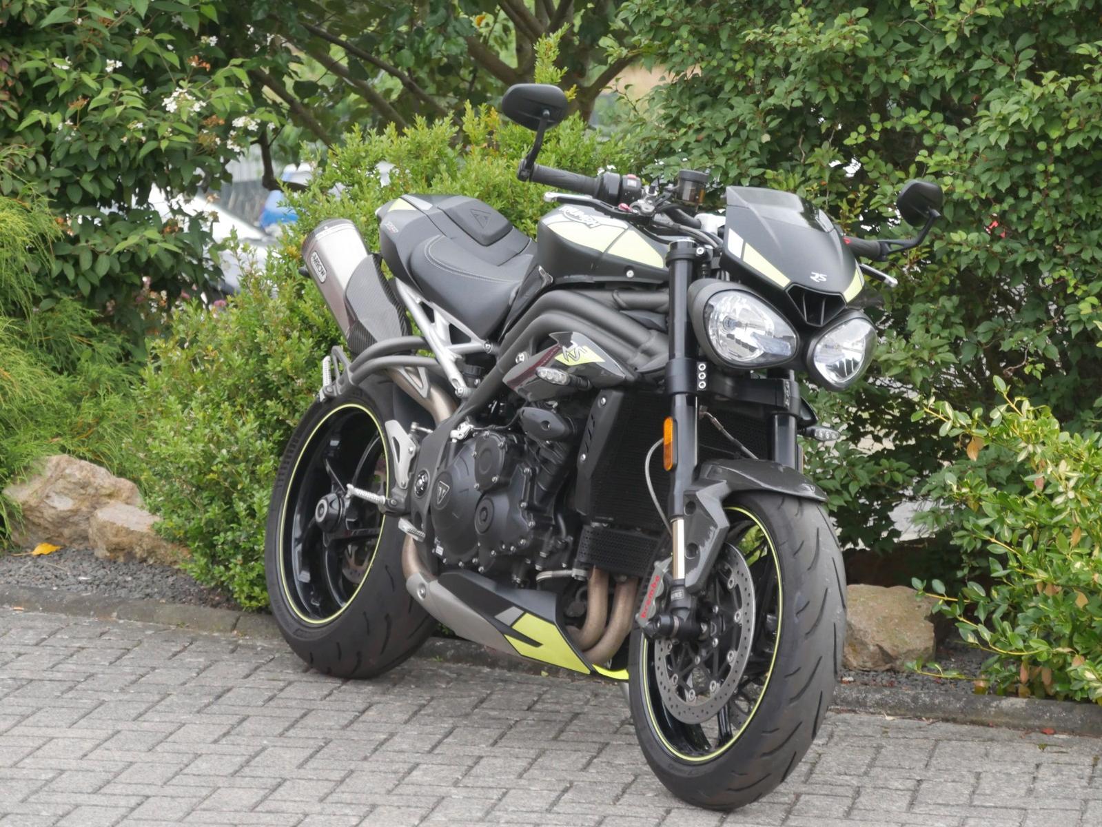 Triumph Speed Triple 1050 RS