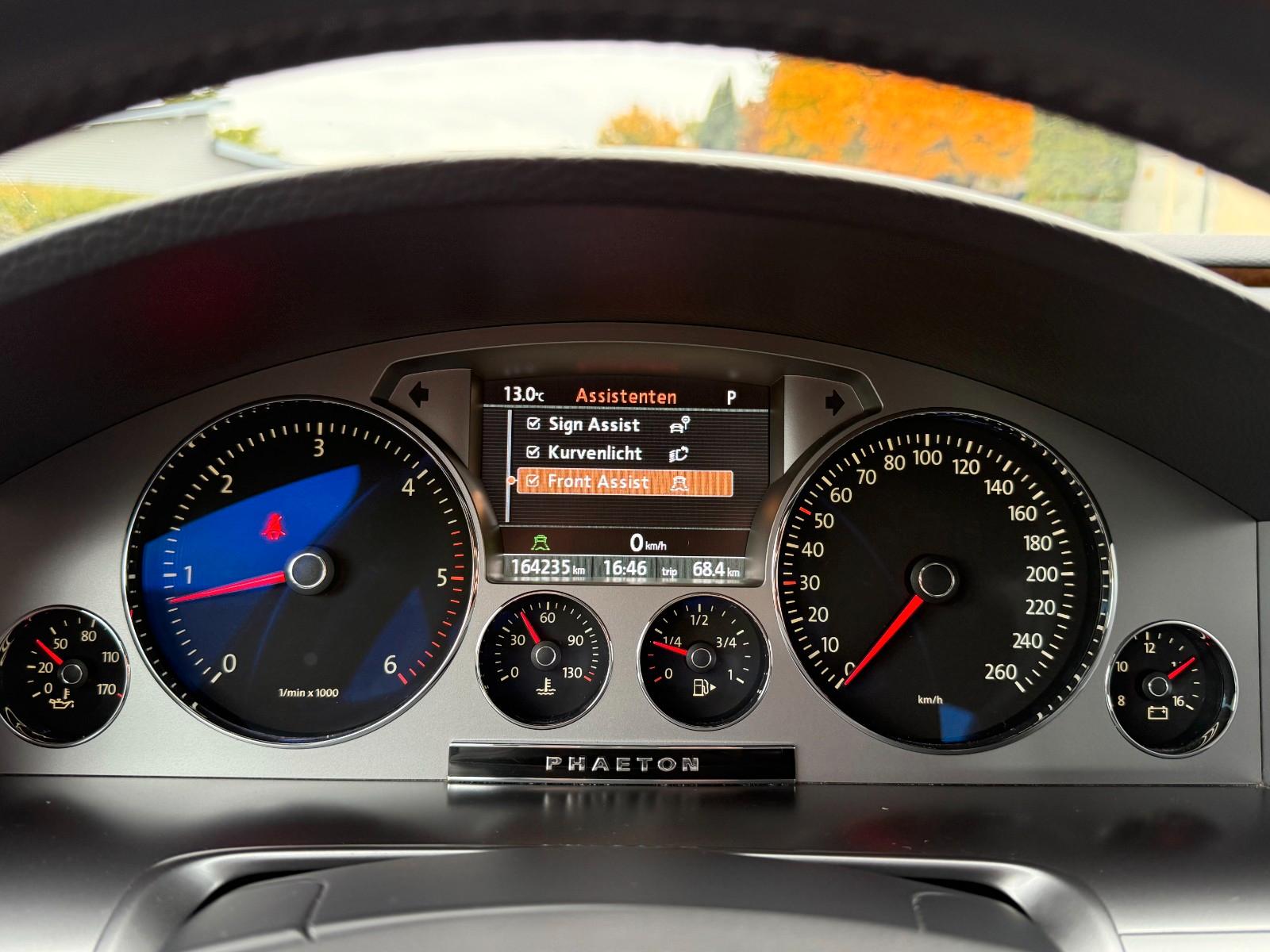 Volkswagen Phaeton V6 TDI 5-Sitzer 4Motion-Leder-Navi-Xenon