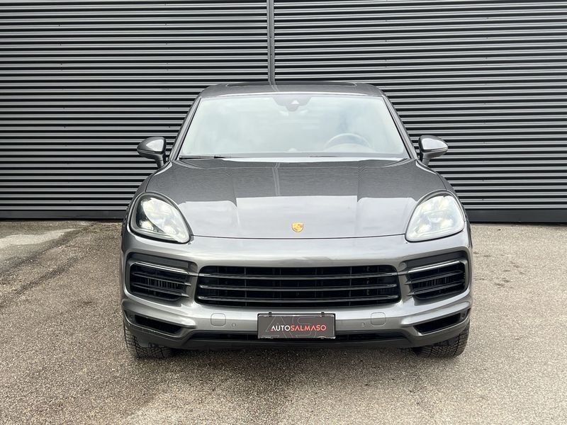 Porsche Cayenne 3.0 V6 E-Hybrid 462 CV imagem 3