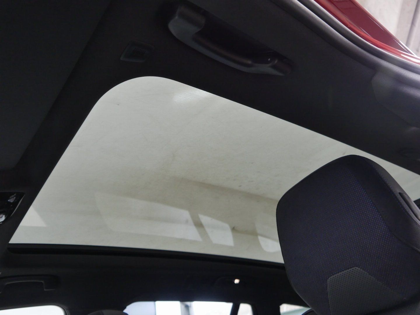 Fahrzeugabbildung BMW i5 M60 xDrive M Sportpaket pro, Sitzbelüftung vo