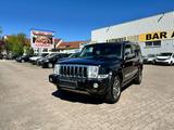 Jeep Commander 3.0 CRD 4X4 AT- 7 SITZER PANO AHK KLIM - gebrauchte Jeep Commander aus dem Jahr 2006