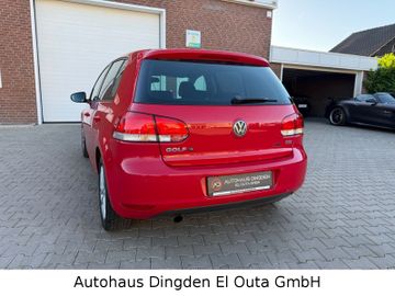 Volkswagen Golf - 9