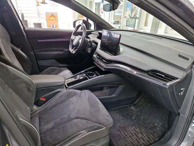 Fahrzeugabbildung Skoda Enyaq 60 Sportline Wärmepumpe PANO Matrix AHK