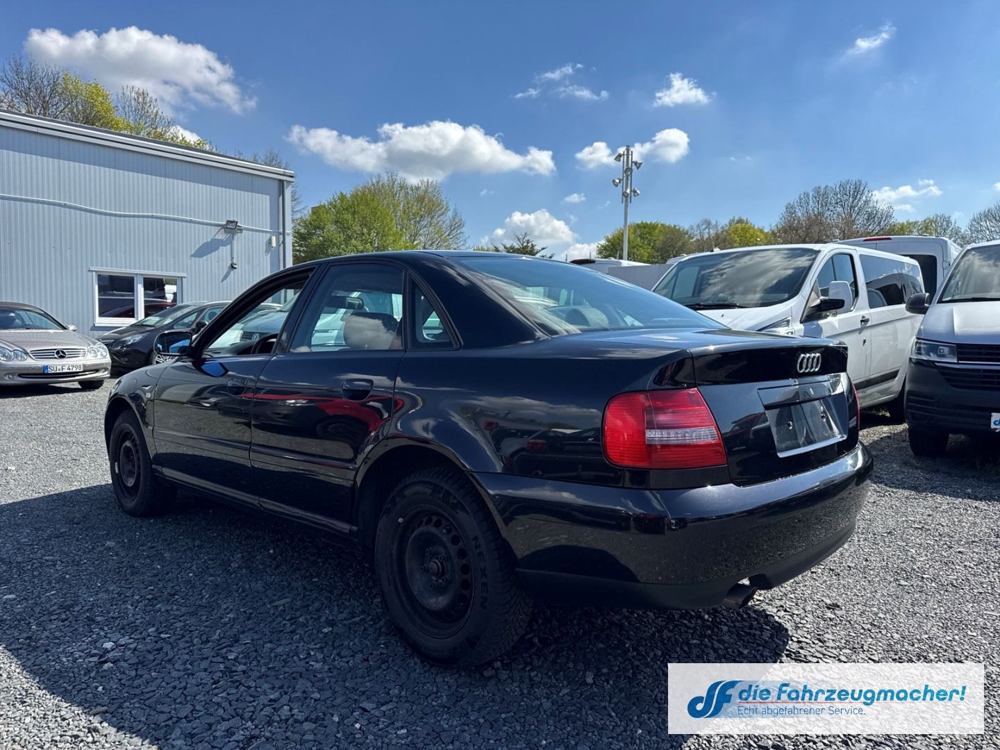 Fahrzeugabbildung Audi A4 1.6 Klimaautom  TÜV 01/27 *EXPORT