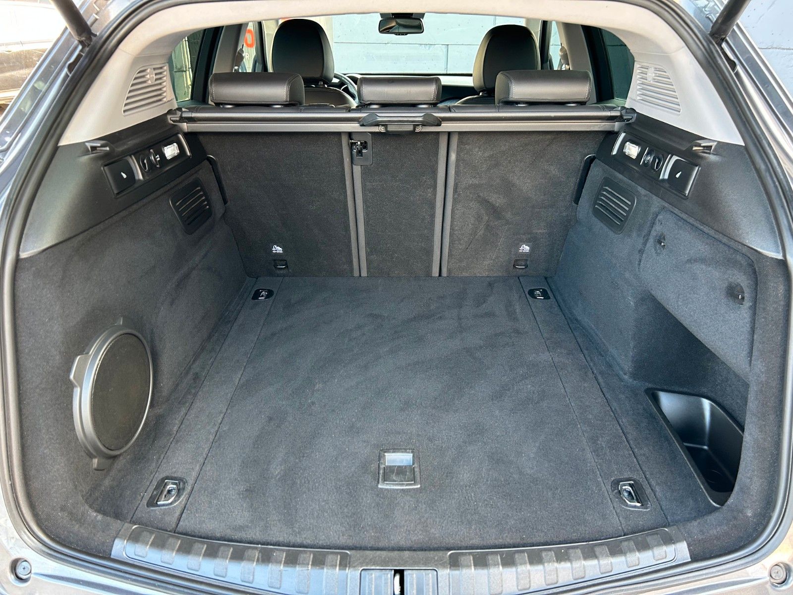Fahrzeugabbildung Alfa Romeo Stelvio 2.0T AT8 Q4 Super Leder Kamera H&K AHK