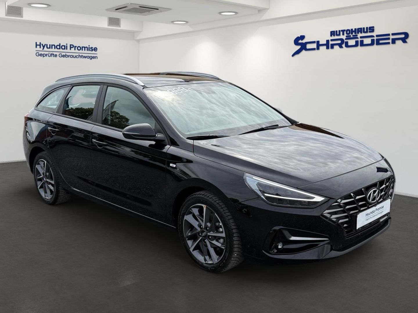 Fahrzeugabbildung Hyundai i30 1.0T Mild Hybrid (48V) Trend LED Navigation