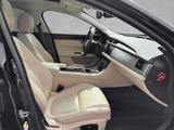 Jaguar XF 20d Aut. Prestige Schiebedach Winter-Paket - Jaguar XF: Limousine