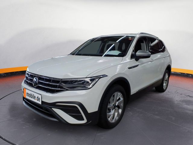 Volkswagen Tiguan Life 2.0 TDI DSG Navi AHK Kamera LED