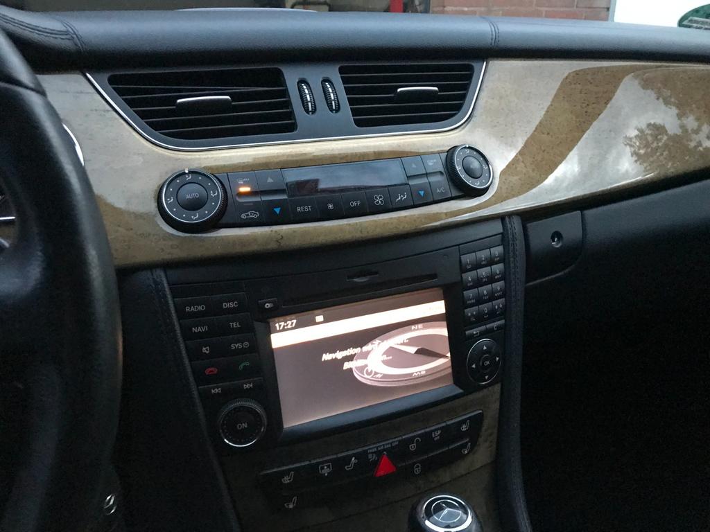 Mercedes-Benz CLS 320