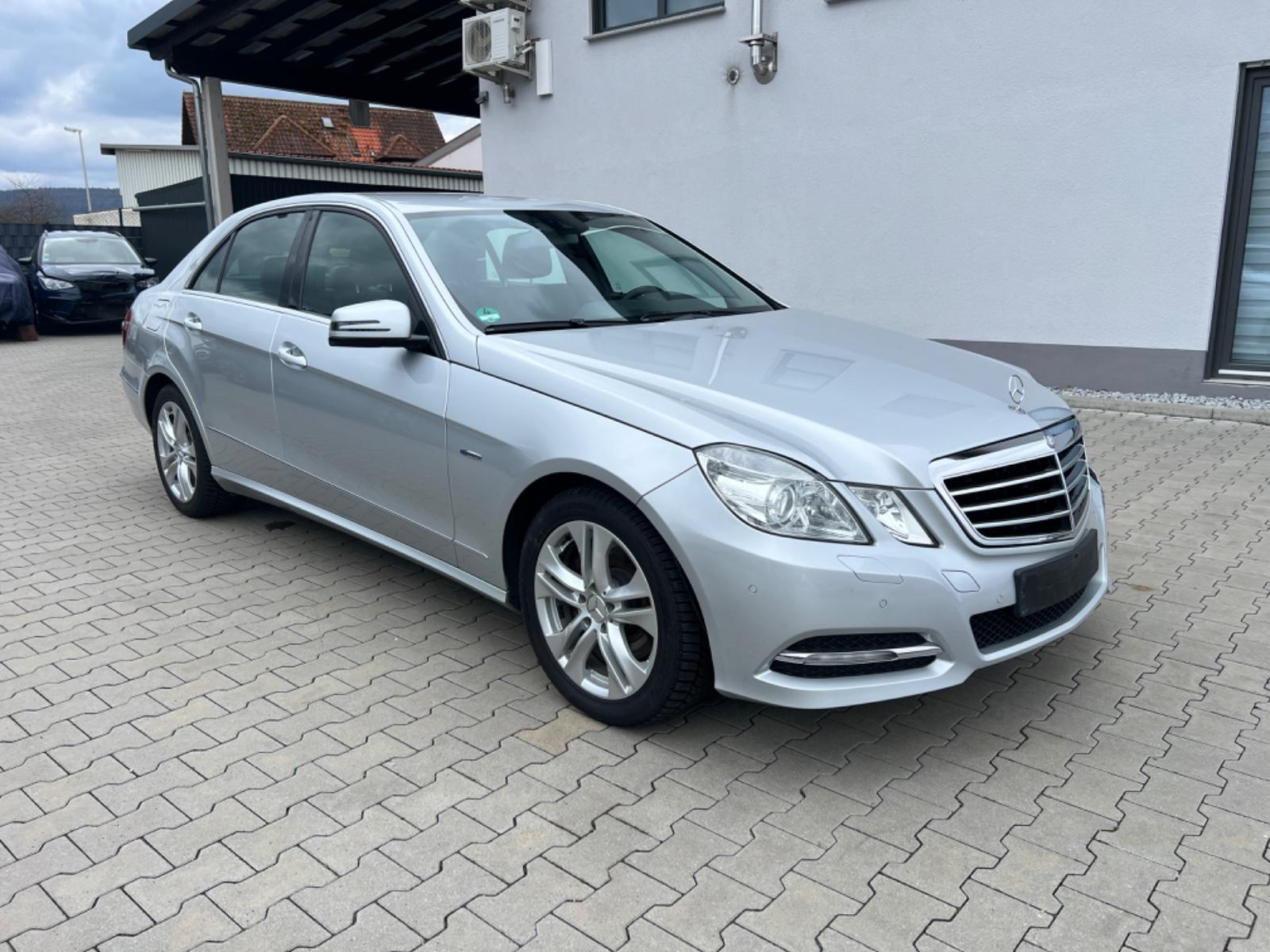 Mercedes-Benz E 350 BlueEFFICIENCY AVANTGARDE