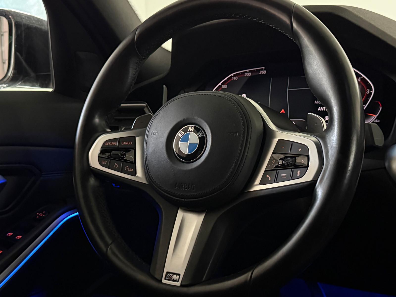 BMW 330 i Lim. M SPORT/LED/VRTL COCKPIT/AMBIENTE