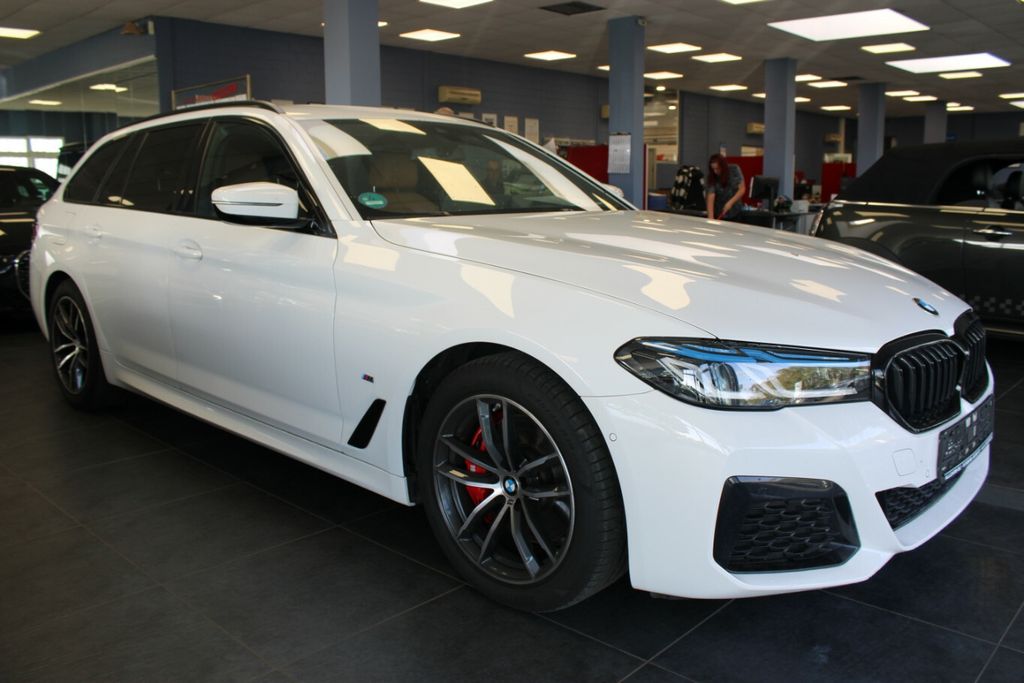 Image of BMW 530