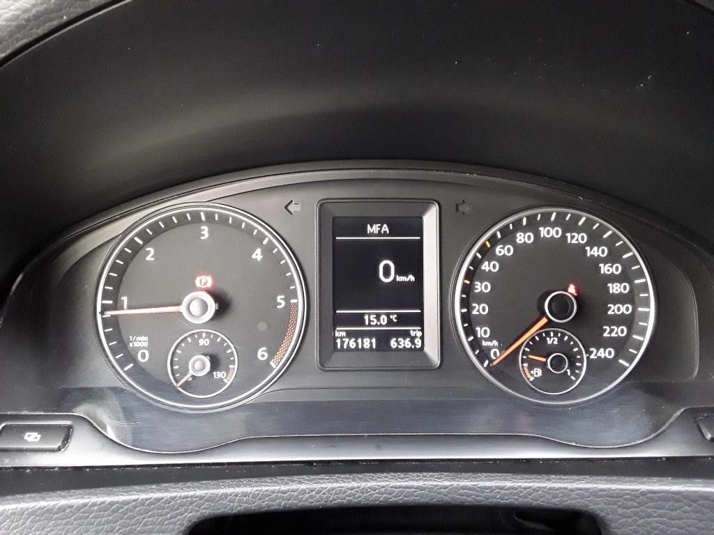 Fahrzeugabbildung Volkswagen T5 Multivan Edition 25 DAB GRA Side-Assist PDC