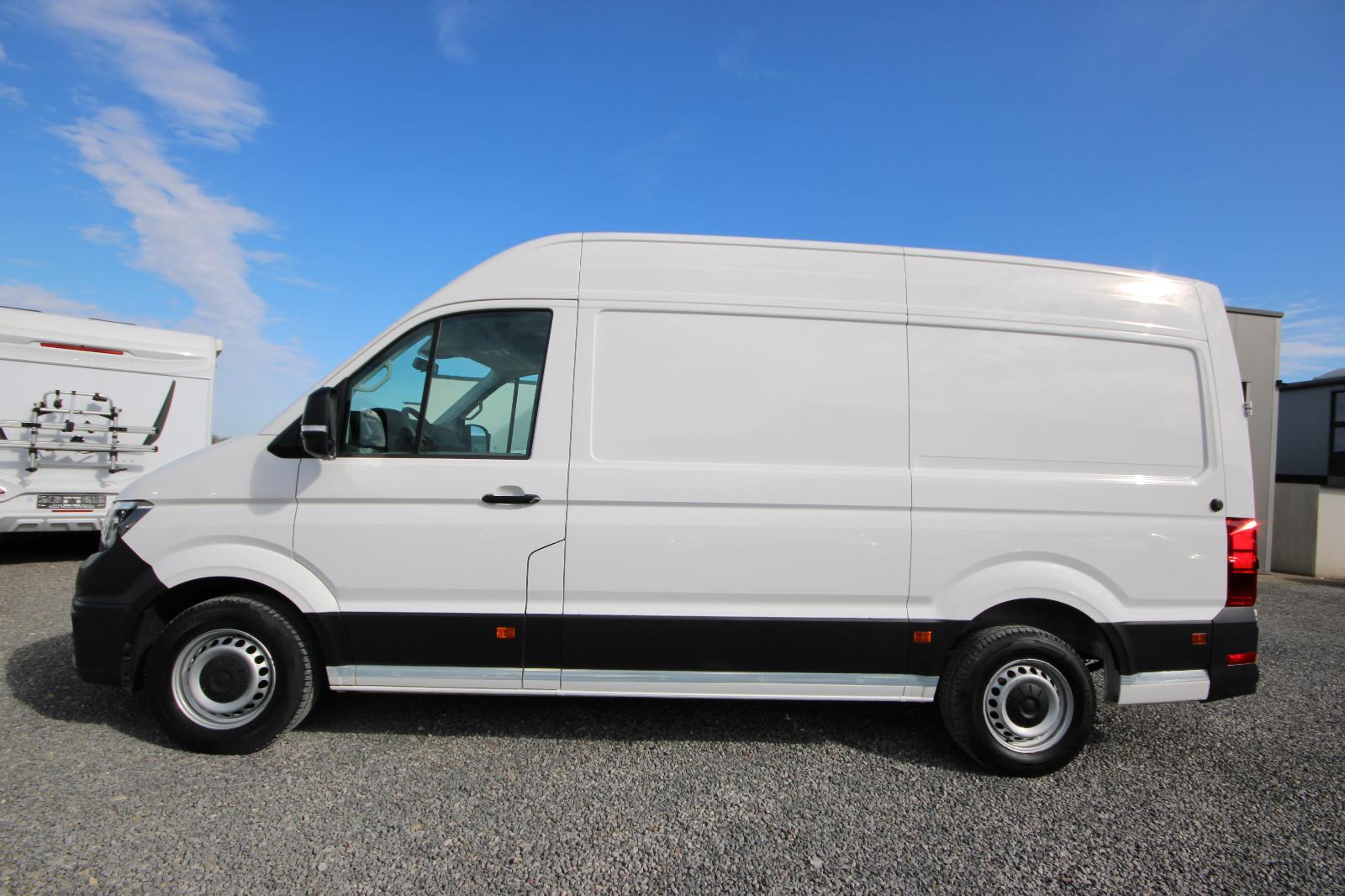 Volkswagen Crafter Kasten Kasten 30 mittellang Hochdach FWD