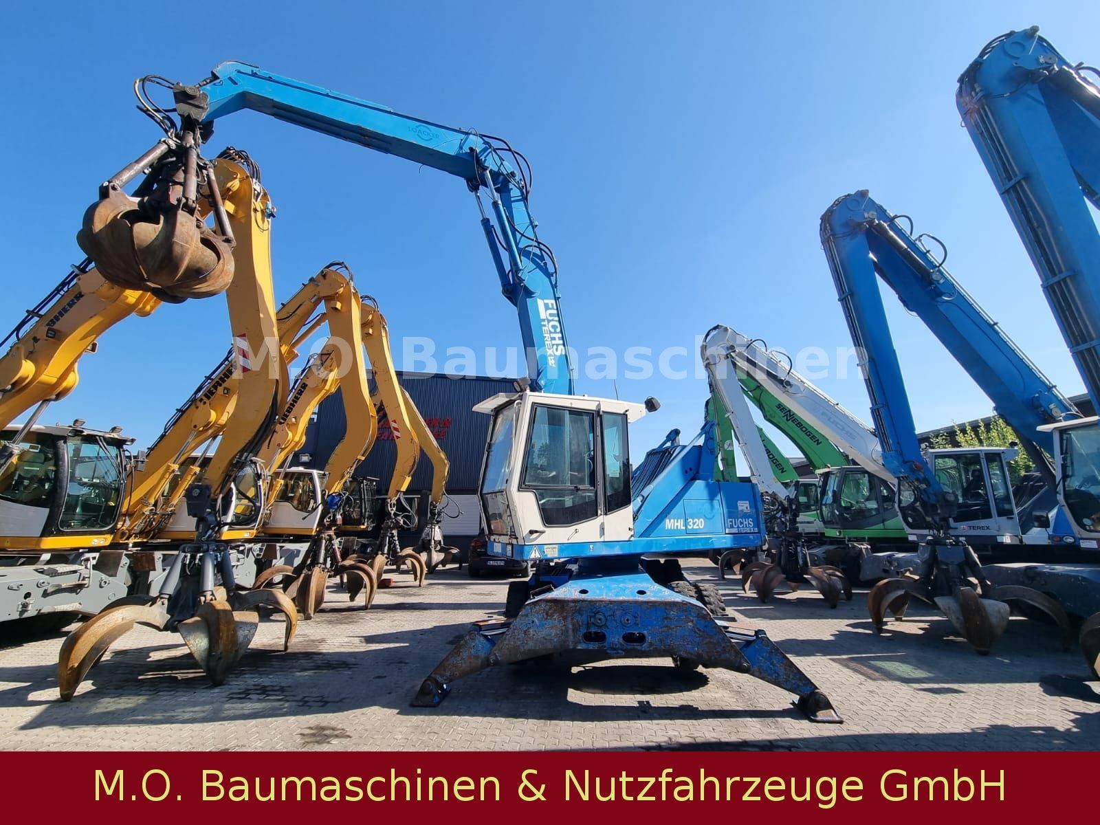 Fahrzeugabbildung Fuchs Terex MHL 320 / Polyp/ Liftkabine